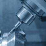 The,5-axis,Cnc,Milling,Machine,Cutting,The,Metal,Gear,Parts